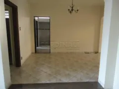 Casa com 3 Quartos para alugar, 196m² no Vila Nery, São Carlos - Foto 8