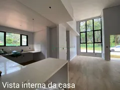 Casa de Condomínio com 3 Quartos à venda, 121m² no Posse, Teresópolis - Foto 2