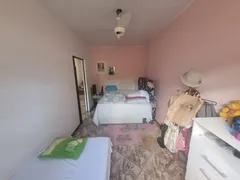 Casa com 4 Quartos à venda, 220m² no Carmari, Nova Iguaçu - Foto 14