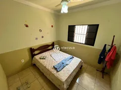 Casa com 3 Quartos à venda, 194m² no Santos Dumont, Uberaba - Foto 14