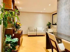 Apartamento com 3 Quartos à venda, 73m² no Chácara das Pedras, Porto Alegre - Foto 5