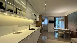Apartamento com 2 Quartos para venda ou aluguel, 80m² no Jurerê, Florianópolis - Foto 4