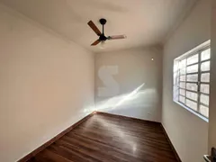 Casa com 6 Quartos à venda, 550m² no Três Barras, Contagem - Foto 12