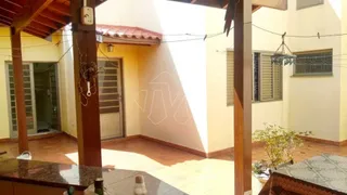 Casa com 3 Quartos à venda, 283m² no Centro, Araraquara - Foto 34