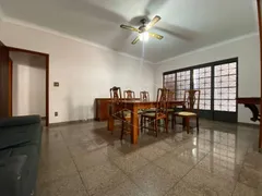 Casa com 4 Quartos para venda ou aluguel, 250m² no Centro, Jaú - Foto 8