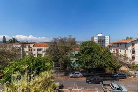 Casa com 3 Quartos à venda, 360m² no Petrópolis, Porto Alegre - Foto 32