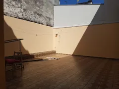 Sobrado com 3 Quartos à venda, 216m² no Vila Bastos, Santo André - Foto 2