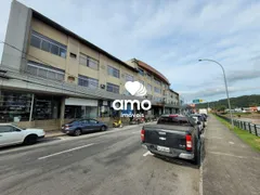 Conjunto Comercial / Sala para alugar, 96m² no Centro, Brusque - Foto 1