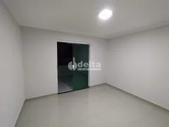 Casa com 2 Quartos à venda, 132m² no Santa Mônica, Uberlândia - Foto 12