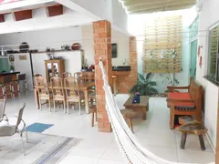 Casa com 3 Quartos à venda, 300m² no Jaraguá, Uberlândia - Foto 25