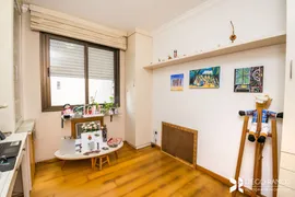 Apartamento com 3 Quartos à venda, 94m² no Petrópolis, Porto Alegre - Foto 17