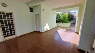 Casa com 2 Quartos à venda, 297m² no Santa Mônica, Uberlândia - Foto 3