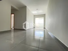 Apartamento com 2 Quartos à venda, 70m² no Novo Mundo, Uberlândia - Foto 1