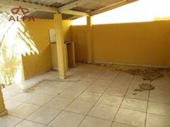 Casa com 2 Quartos para alugar, 167m² no Vila Ideal, São José do Rio Preto - Foto 9