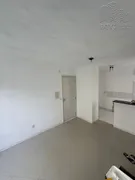 Apartamento com 2 Quartos à venda, 45m² no Fátima, Canoas - Foto 2