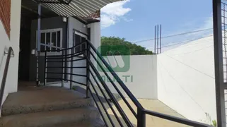 Loja / Salão / Ponto Comercial com 1 Quarto para alugar, 1500m² no Martins, Uberlândia - Foto 1