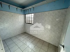 Loja / Salão / Ponto Comercial para venda ou aluguel, 238m² no Centro, Lorena - Foto 13