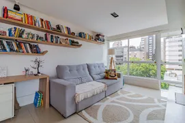 Apartamento com 2 Quartos para alugar, 84m² no Mont' Serrat, Porto Alegre - Foto 4