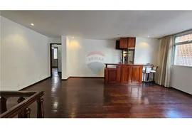 Apartamento com 4 Quartos para alugar, 180m² no Sion, Belo Horizonte - Foto 2