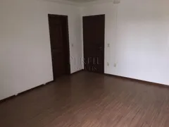 Casa com 3 Quartos para alugar, 260m² no Boa Vista, Porto Alegre - Foto 14