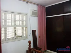 Casa com 5 Quartos à venda, 238m² no Centro, Jacareí - Foto 18