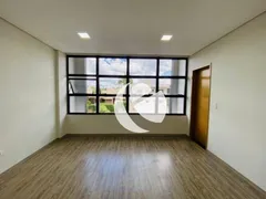 Sobrado com 3 Quartos à venda, 180m² no Jardim Burle Marx, Londrina - Foto 11