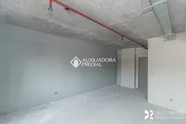 Conjunto Comercial / Sala para alugar, 30m² no Floresta, Porto Alegre - Foto 20