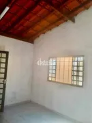 Casa com 3 Quartos à venda, 100m² no Granada, Uberlândia - Foto 5