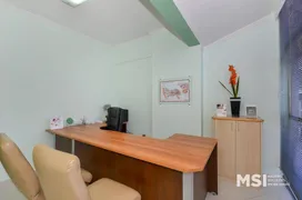 Conjunto Comercial / Sala à venda, 50m² no Centro, Curitiba - Foto 11