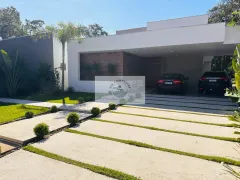 Casa com 3 Quartos à venda, 285m² no Rio Bonito, Joinville - Foto 2