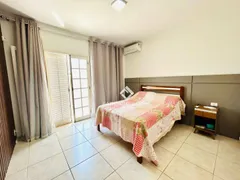 Casa com 3 Quartos à venda, 243m² no Villa Branca, Jacareí - Foto 2