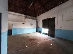 Galpão / Depósito / Armazém com 3 Quartos para alugar, 400m² no Centro, Fortaleza - Foto 5