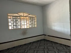 Casa com 3 Quartos à venda, 135m² no Recanto das Emas, Brasília - Foto 5