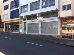 Loja / Salão / Ponto Comercial para alugar, 150m² no Lourdes, Caxias do Sul - Foto 2