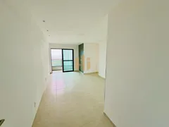 Apartamento com 3 Quartos para alugar, 81m² no Santo Amaro, Recife - Foto 3