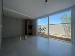 Casa com 3 Quartos à venda, 205m² no Estância Velha, Canoas - Foto 2
