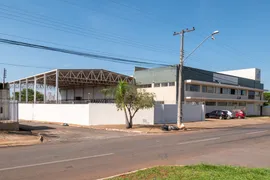 Galpão / Depósito / Armazém para alugar, 2300m² no Santa Genoveva, Goiânia - Foto 2