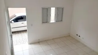 Sobrado com 2 Quartos para alugar, 78m² no Guaianases, São Paulo - Foto 4