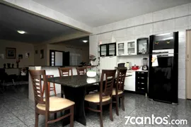 Casa com 4 Quartos para alugar, 400m² no Serrinha, Fortaleza - Foto 17
