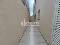 Apartamento com 2 Quartos à venda, 50m² no Jardim Inconfidência, Uberlândia - Foto 6