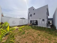 Casa com 3 Quartos à venda, 180m² no Jardim Inconfidência, Uberlândia - Foto 20