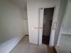 Casa com 2 Quartos para alugar, 45m² no Itapegica, Guarulhos - Foto 12