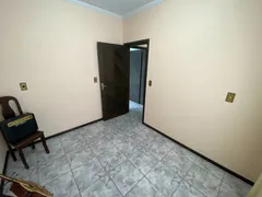 Sobrado com 5 Quartos à venda, 220m² no Iririú, Joinville - Foto 47