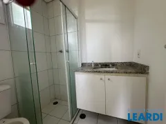 Apartamento com 3 Quartos para alugar, 66m² no Jordanopolis, Arujá - Foto 10