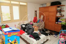 Casa com 4 Quartos à venda, 400m² no Edson Queiroz, Fortaleza - Foto 13