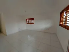 Casa com 3 Quartos à venda, 76m² no Conjunto Ceara I, Fortaleza - Foto 3