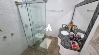 Casa com 4 Quartos à venda, 280m² no Marta Helena, Uberlândia - Foto 16