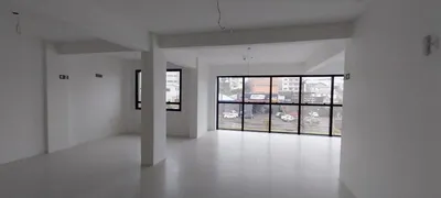 Conjunto Comercial / Sala para alugar, 70m² no De Lazzer, Caxias do Sul - Foto 4