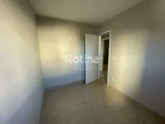 Apartamento com 3 Quartos à venda, 67m² no Umuarama, Uberlândia - Foto 12