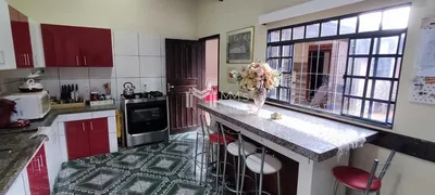 Casa com 3 Quartos à venda, 180m² no Esmeralda, Cascavel - Foto 10